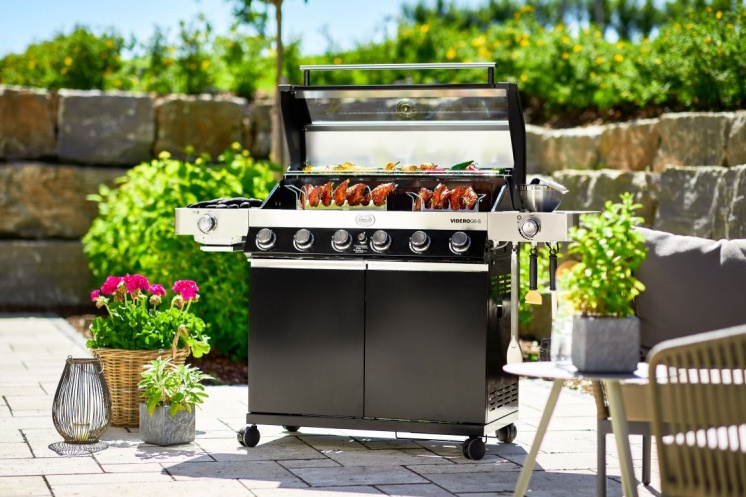 Gas grills